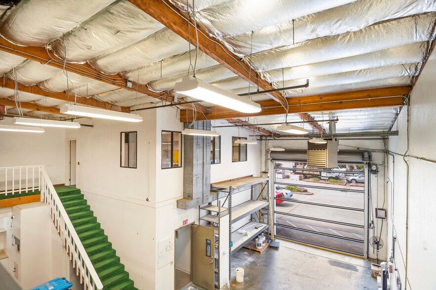 More Photos Of 1160 Industrial Rd, San Carlos Research And Development For Sale