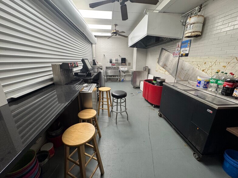 More Photos Of 10408 State Highway 64 E, Tyler Theater Concert Hall For Sale