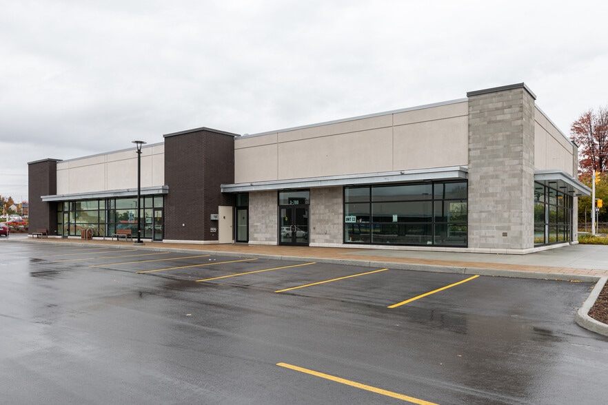 More Photos Of 780 Eagleson Rd, Kanata Freestanding For Lease