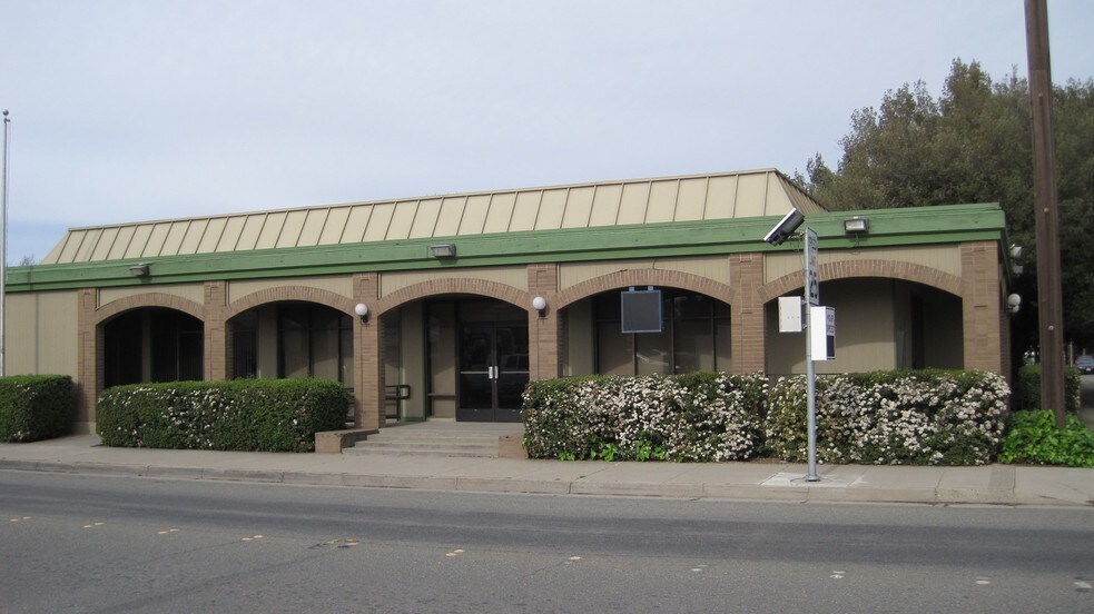 More Photos Of 9410 Locust St, Knights Landing Office For Sale