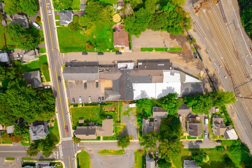 More Photos Of 613 Ridge Rd, South Brunswick Storefront Retail Office For Sale