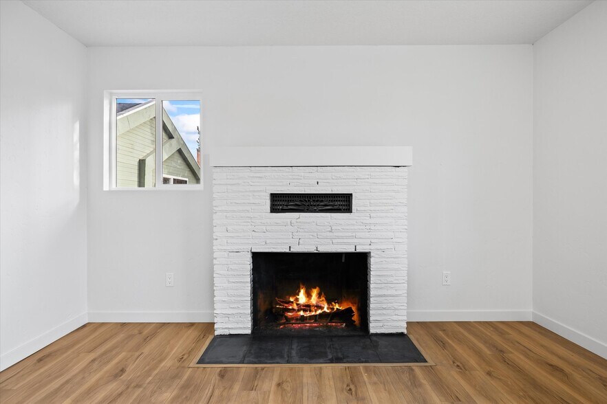 More Photos Of 4518 W Emerald St, Boise Specialty For Sale