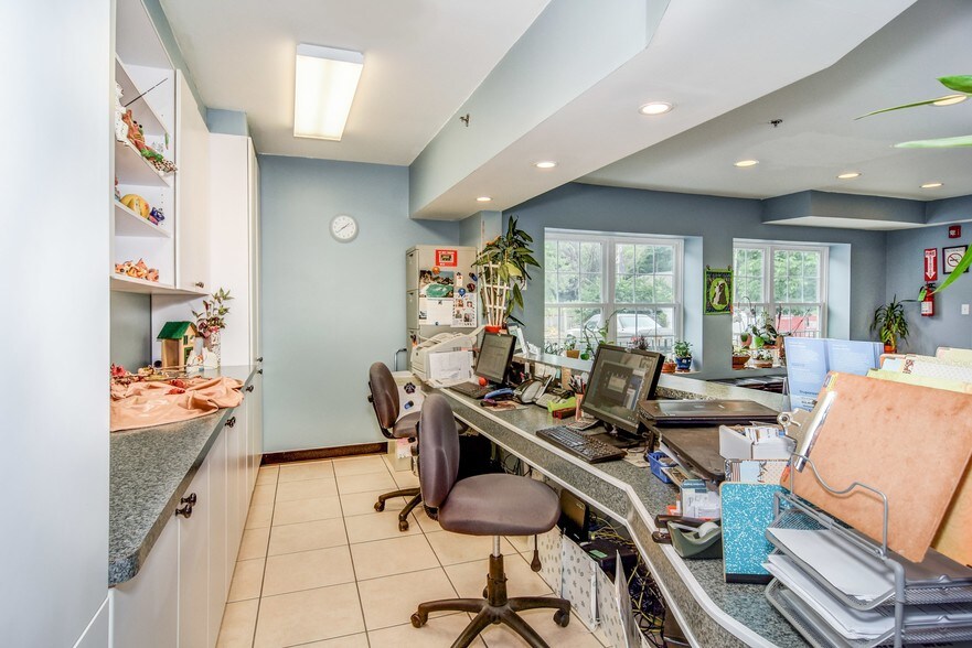 More Photos Of 299 Route 59, Airmont Office For Lease