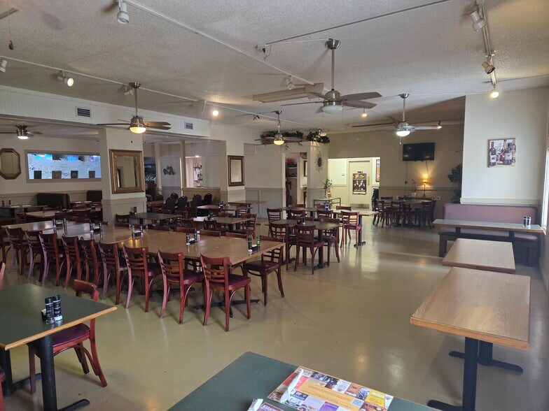 More Photos Of 1303 Del Prado Blvd S, Cape Coral Restaurant For Sale