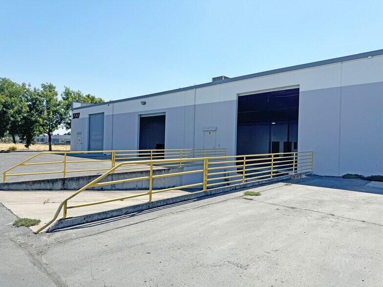 More Photos Of 3727 Metro Dr, Stockton Warehouse For Lease