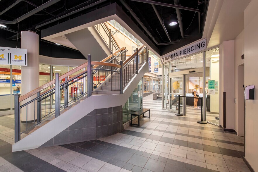 More Photos Of 1208-1214 S University Ave, Ann Arbor General Retail For Lease