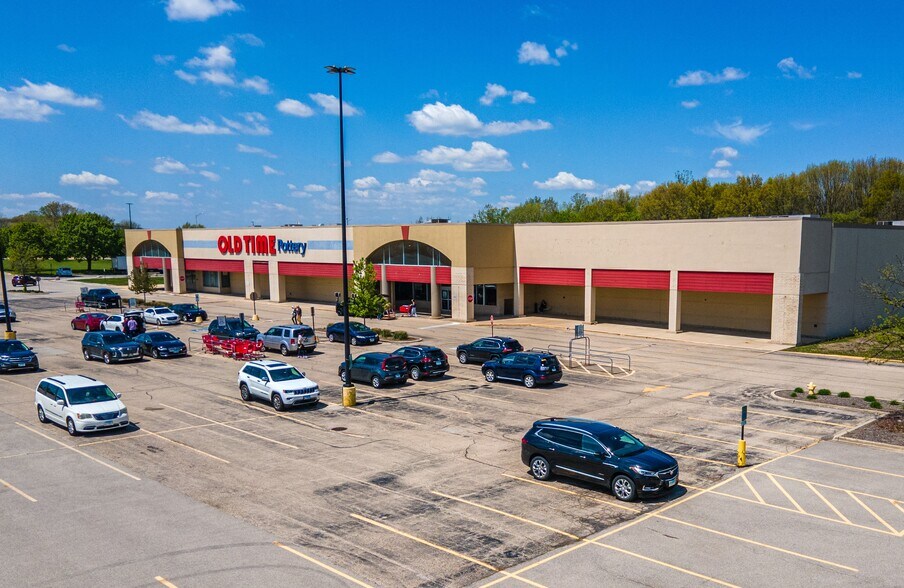 Primary Photo Of 1935 N Neltnor Blvd, West Chicago Freestanding For Sale
