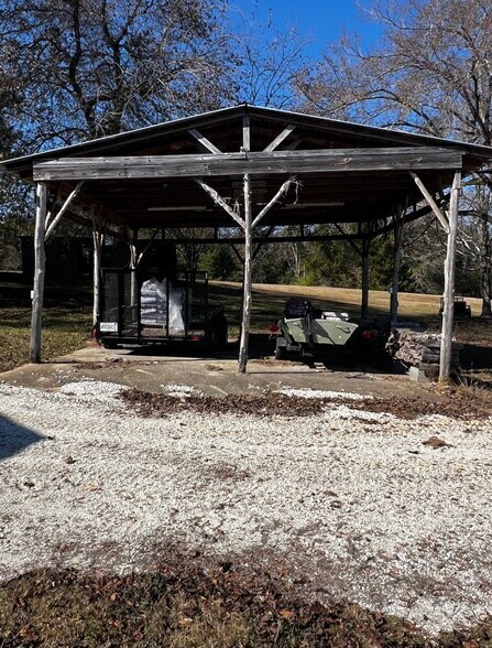 More Photos Of 289 Acres, Hayneville Land For Sale