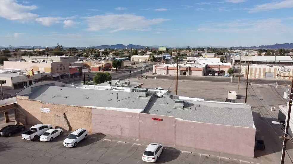 More Photos Of 213 W Hobsonway, Blythe Office Residential For Sale