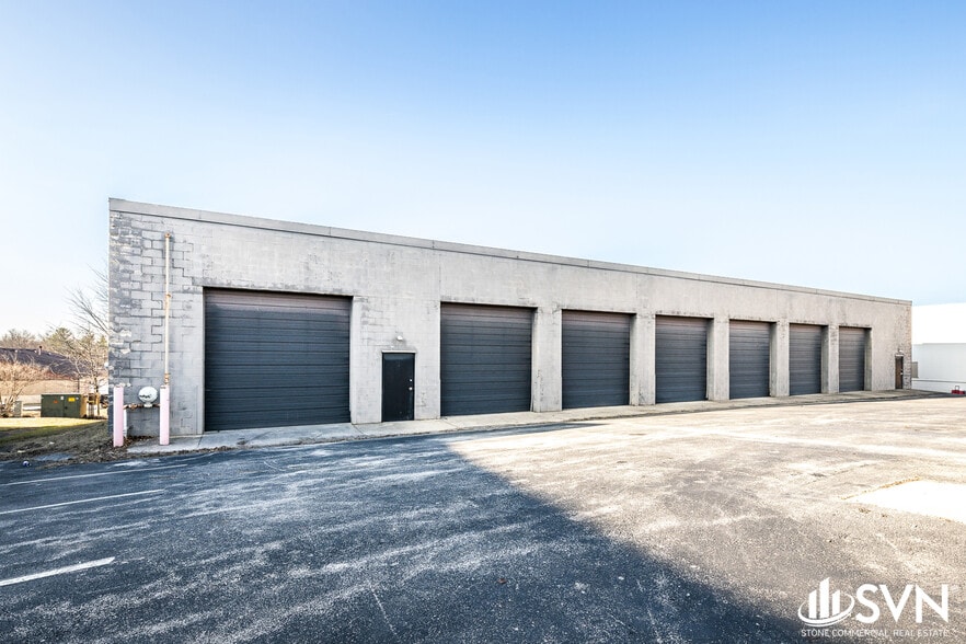 More Photos Of 2408 Over Dr, Lexington Industrial For Lease