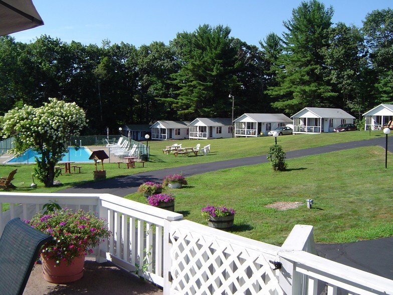 More Photos Of 291 Endicott St N, Laconia Hotel For Sale