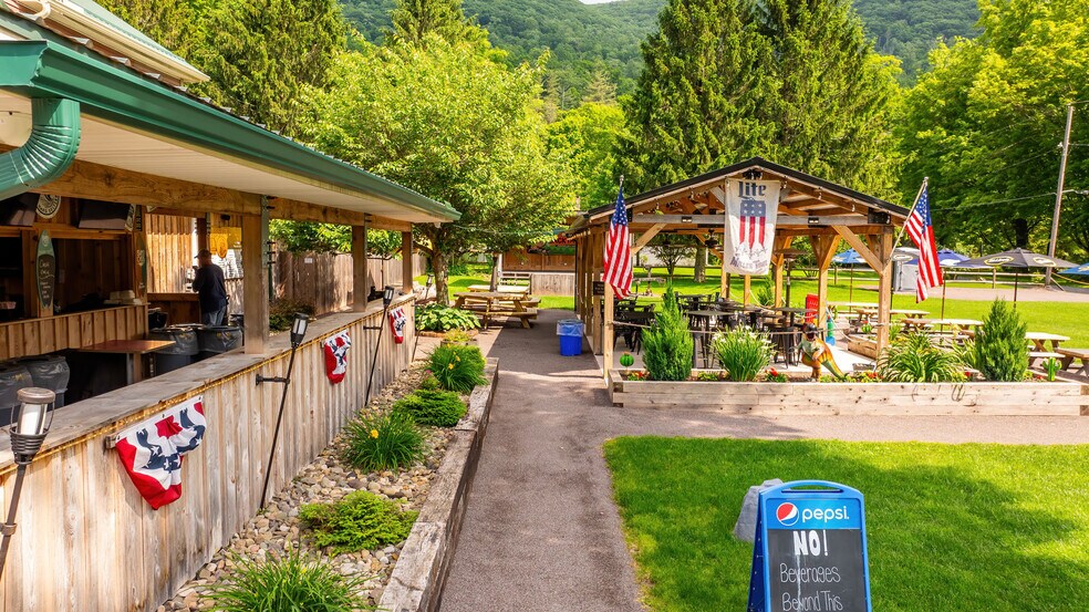 More Photos Of 184 Jamison City Rd, Benton Restaurant For Sale