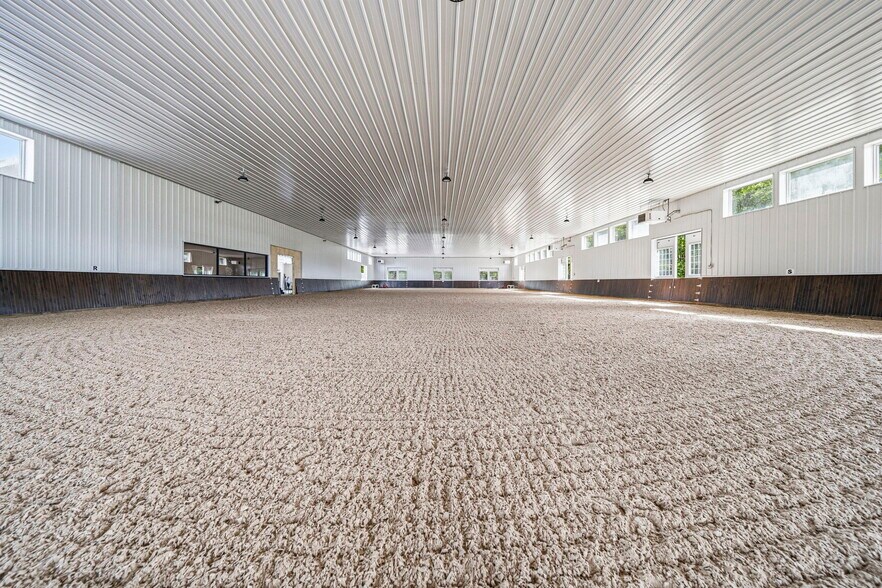 More Photos Of 3126 Mennonite Rd, Mantua Sports And Entertainment For Sale