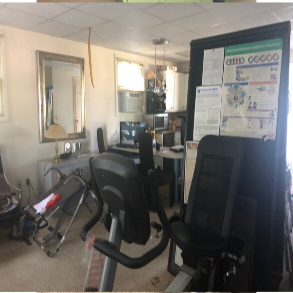 More Photos Of 5005 E Trindle Rd, Mechanicsburg Storefront Retail Office For Sale