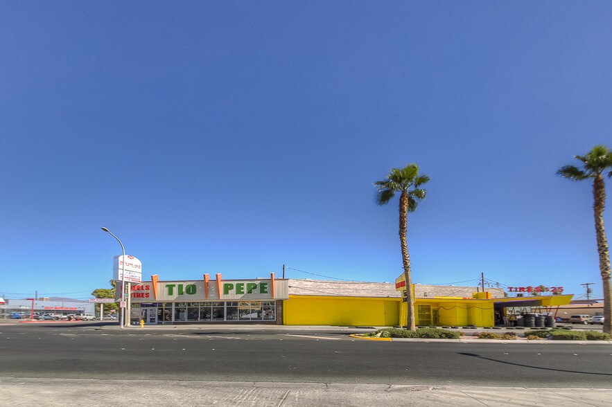 More Photos Of 2101 Fremont St, Las Vegas Warehouse For Lease