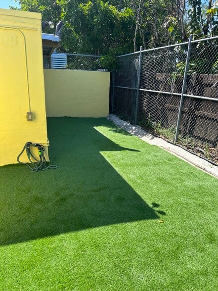 More Photos Of 7801 Johnson St, Pembroke Pines Storefront For Sale
