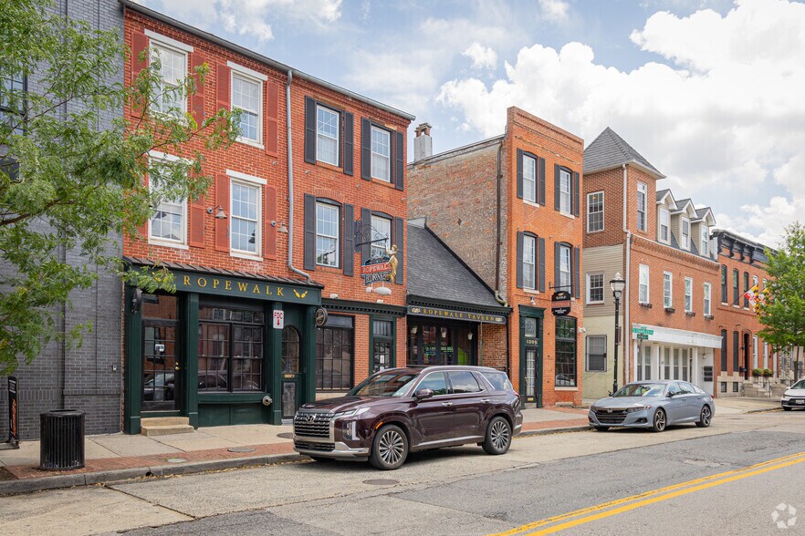More Photos Of 1209 S Charles St, Baltimore Bar For Sale