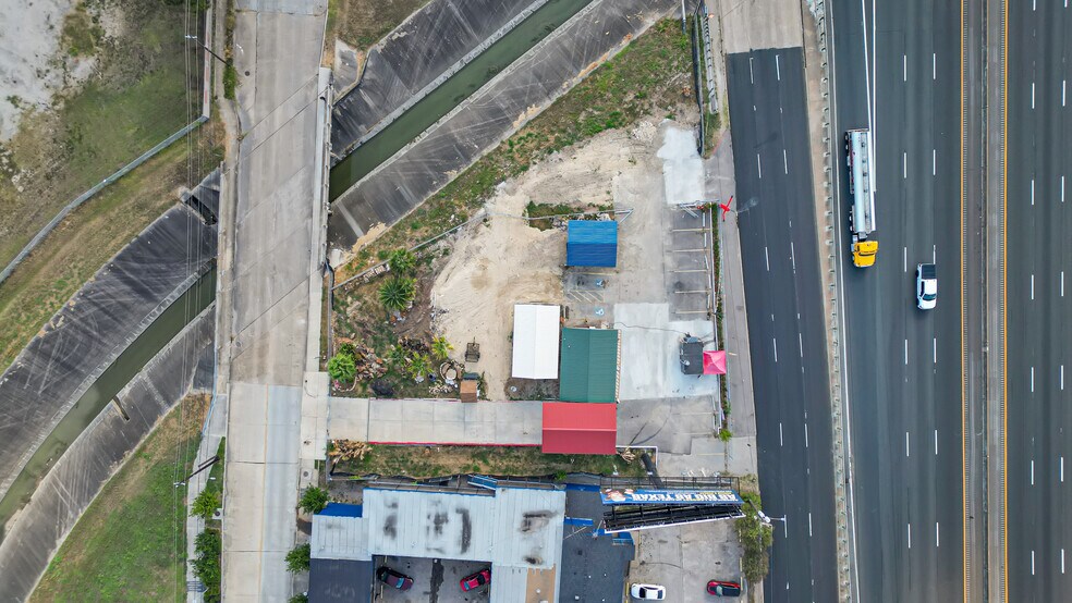 More Photos Of 721 Pasadena Fwy, Pasadena Industrial For Sale