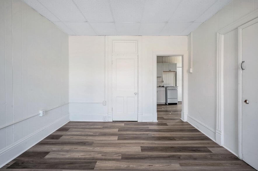 More Photos Of , Carbondale Multifamily For Sale