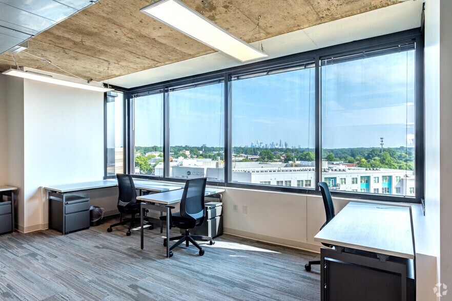 More Photos Of 1515 Mockingbird Ln, Charlotte Office For Lease