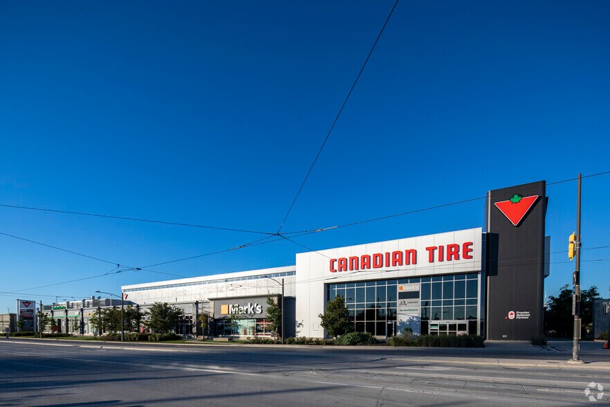 More Photos Of 1015-1025 Lake Shore Blvd E, Toronto General Retail For Lease