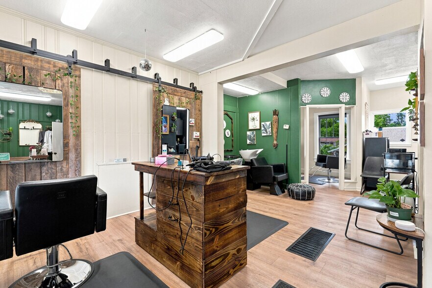 More Photos Of 1815 Bardstown Rd, Louisville Medical For Sale