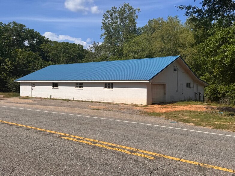 More Photos Of 21076 US Highway 45, Citronelle Manufacturing For Sale