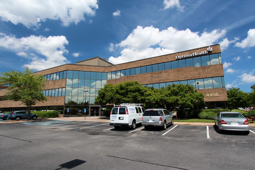 More Photos Of 4456 Corporation Ln, Virginia Beach Office For Sale