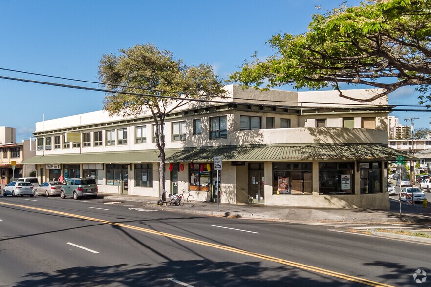 More Photos Of 758-768 Kapahulu Ave, Honolulu Storefront Retail Office For Lease
