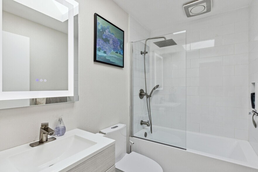 More Photos Of 150 Josiah Ave, San Francisco Apartments For Sale