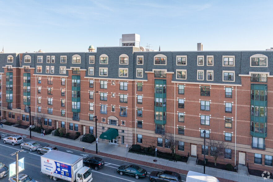 More Photos Of 801 Tremont St, Boston Apartments For Lease
