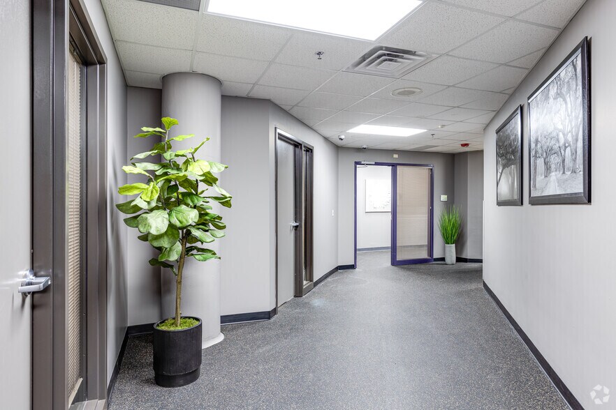 More Photos Of 540 Fairview Ave, Saint Paul Unknown For Lease