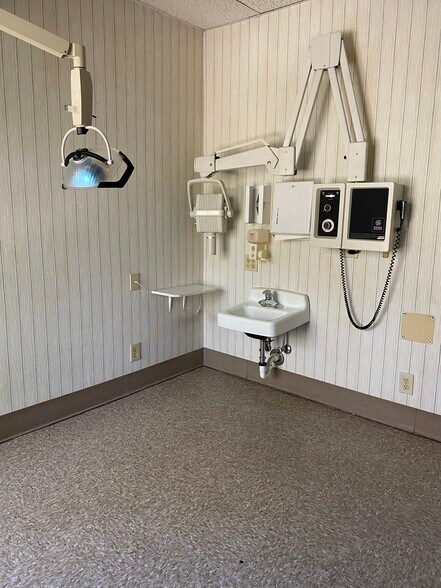 More Photos Of 2012 Harobi Dr, Tucker Medical For Sale