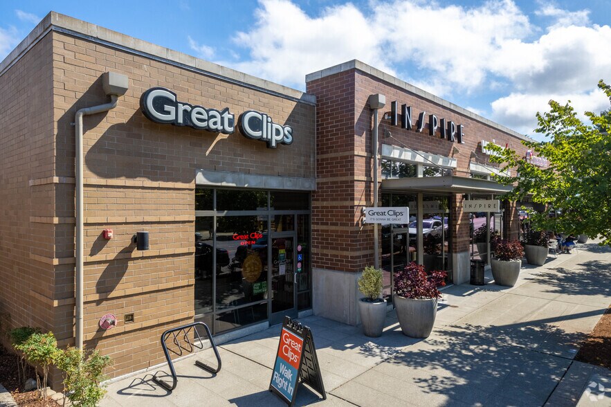 More Photos Of 2620 California Ave SW, Seattle Storefront For Sale