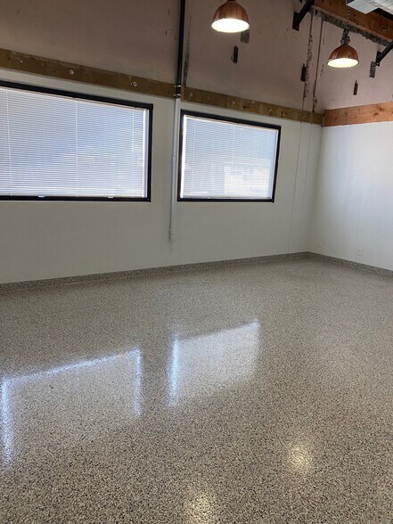 More Photos Of 1407-1409 N 10th St, San Jose Service For Sale