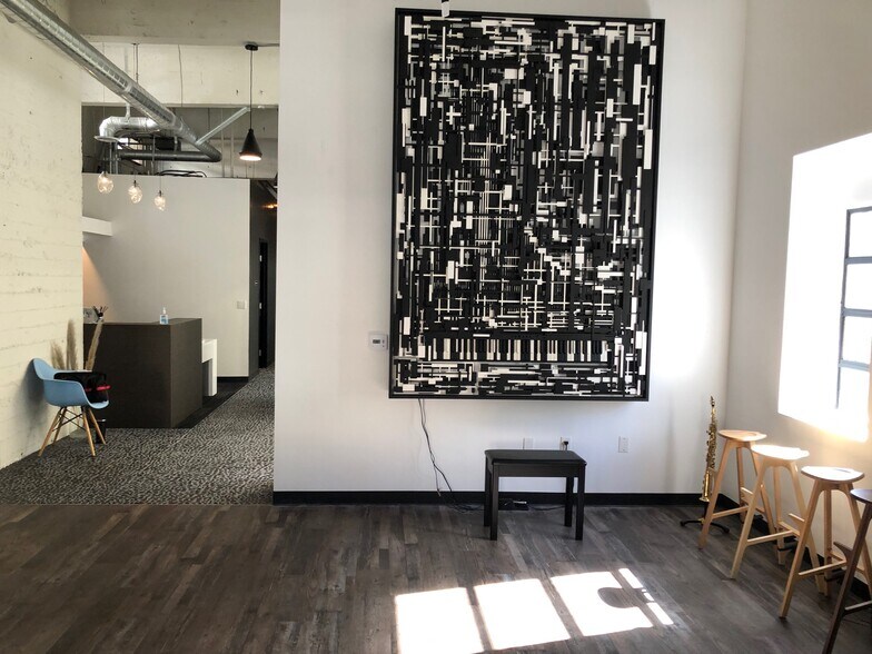 More Photos Of 44 S Mentor Ave, Pasadena Office For Lease