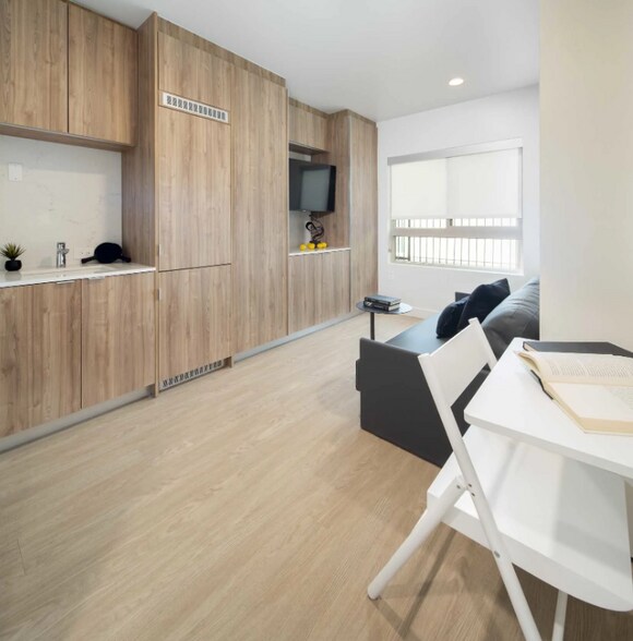 More Photos Of , Los Angeles Unknown For Sale