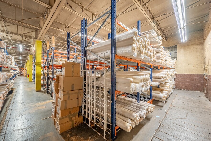 More Photos Of 8950 127th St, Richmond Hill Warehouse For Sale