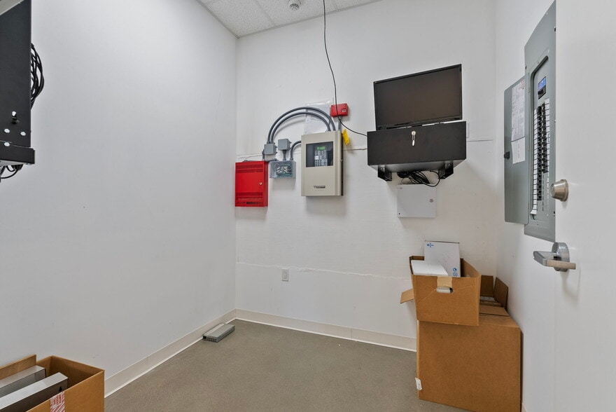 More Photos Of 620 US Highway 27 N, Cynthiana Industrial For Lease