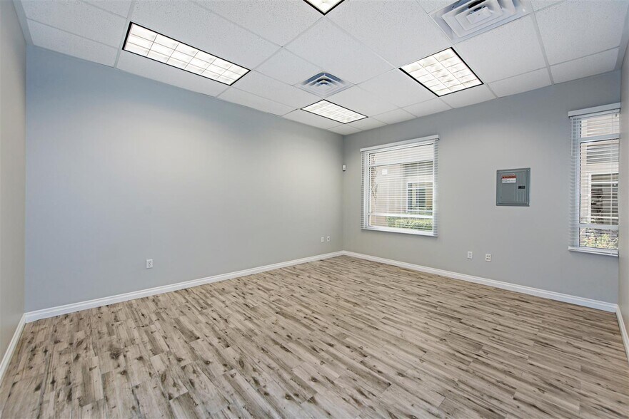 More Photos Of 2950 Sunridge Heights Pky, Henderson Medical For Sale