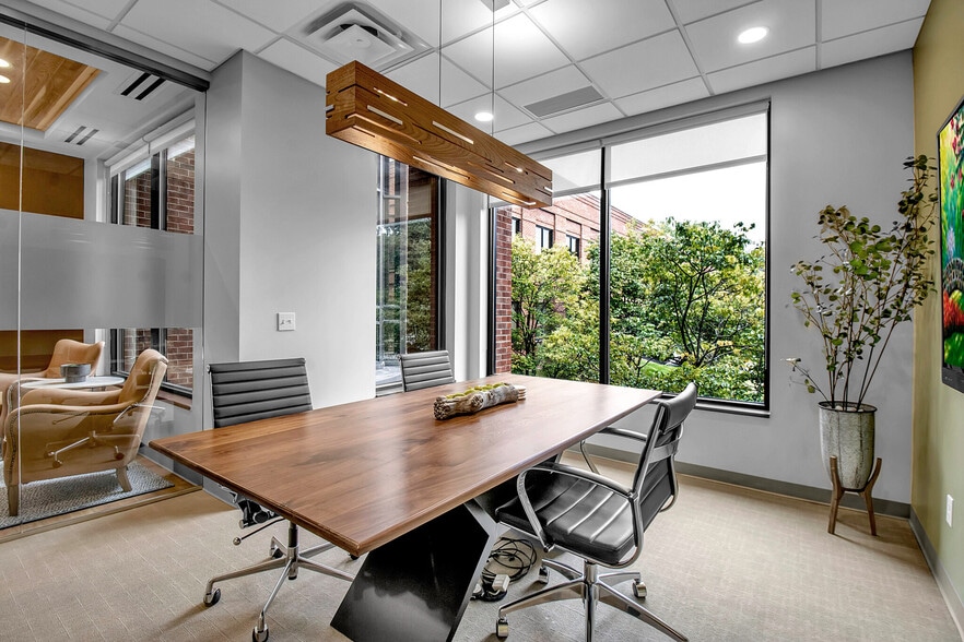 More Photos Of 1250 Pittsford Victor Rd, Pittsford Office For Lease