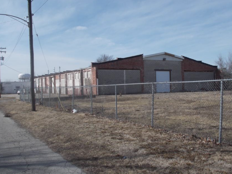 Primary Photo Of Woodford St and Lowber St, Decatur Warehouse For Lease