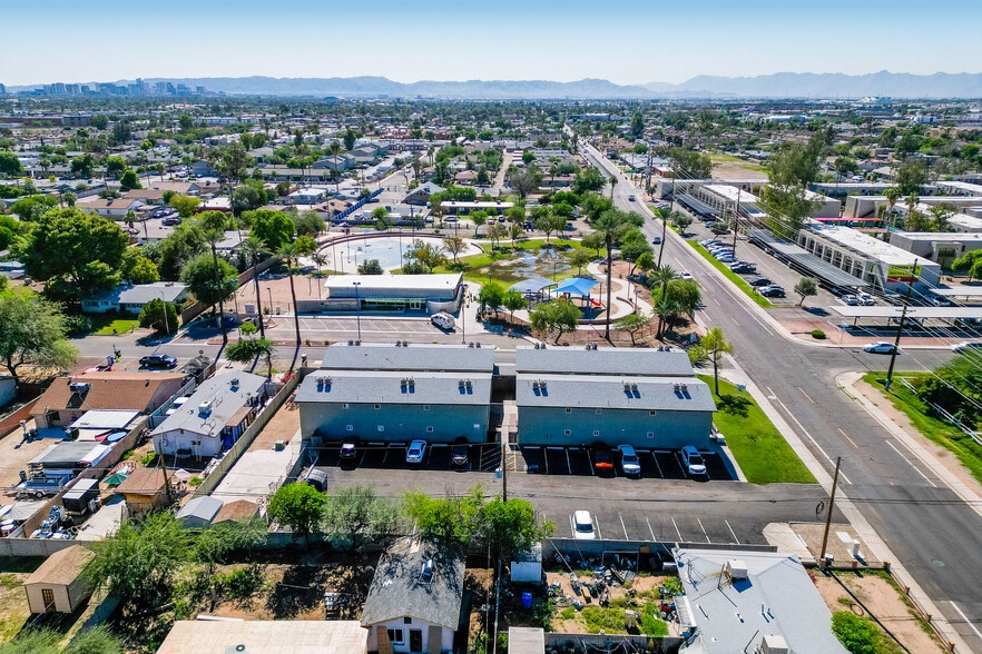 More Photos Of 2234 W Hazelwood St, Phoenix Apartments For Sale
