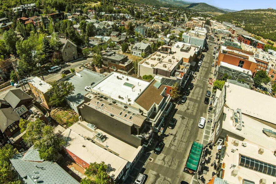 More Photos Of 537 Main St, Park City Storefront Retail Office For Lease