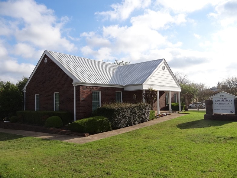 More Photos Of 1811 W Park Row Dr, Arlington Office For Sale