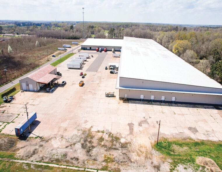 More Photos Of 801 Riverbarge Rd, Monroe Distribution For Sale