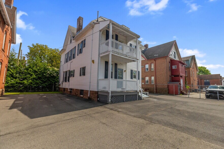 More Photos Of , Hartford Office For Sale