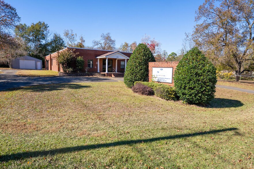 More Photos Of 403 S Pleasant Hill Rd, Warner Robins Office For Sale