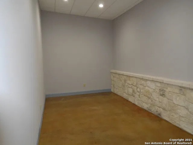 More Photos Of 8603 U.S. 281 N, Spring Branch Research And Development For Sale