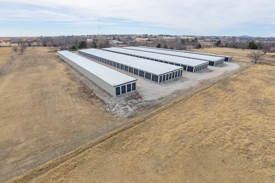 More Photos Of 6240 US Hwy 277, Elgin Industrial For Sale